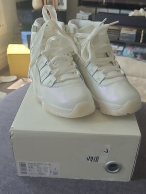 Nike Air Jordan 11 Retro Pearl White Sneakers